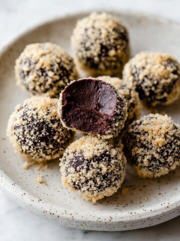 Chocolate Brownie Date Balls Recipe