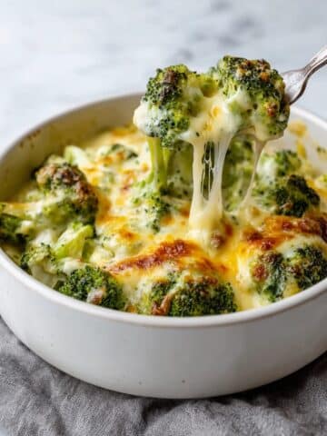 Cheesy Broccoli Bake Recipe