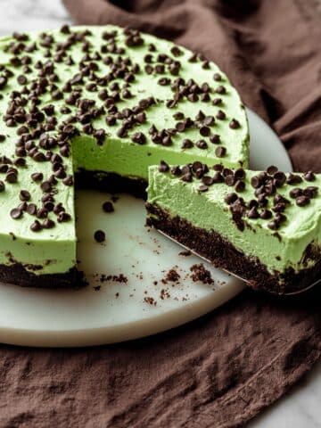 No Bake Mint Chocolate Chip Pie Recipe