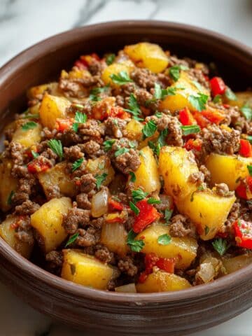 Crockpot Cheesesteak Potato Casserole Recipe