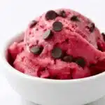 Raspberry Frozen Yogurt