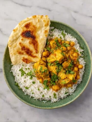Easy Homemade Chicken Korma with Flatbread or Rice