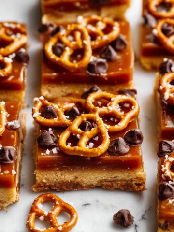 Salted Caramel Pretzel Blondies Recipe