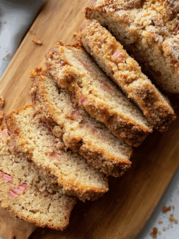 Cinnamon Rhubarb Bread Recipe