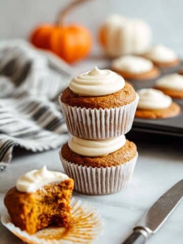 Copycat Starbucks Pumpkin Cream Cheese Muffins Recipe