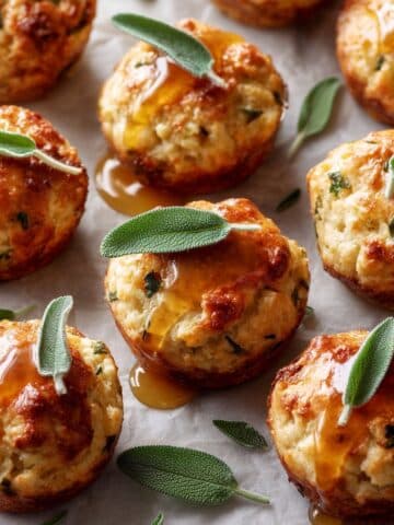 Apple & Sage Turkey Meatloaf Muffins Recipe