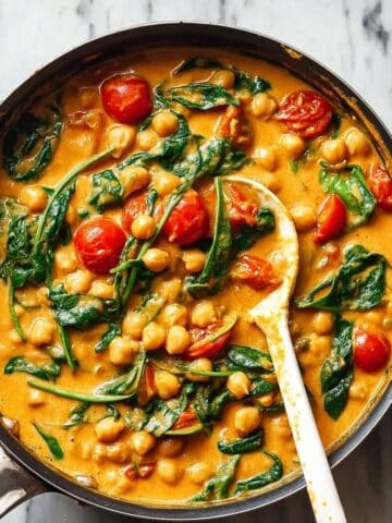 Chickpea and Spinach Curry Recipe
