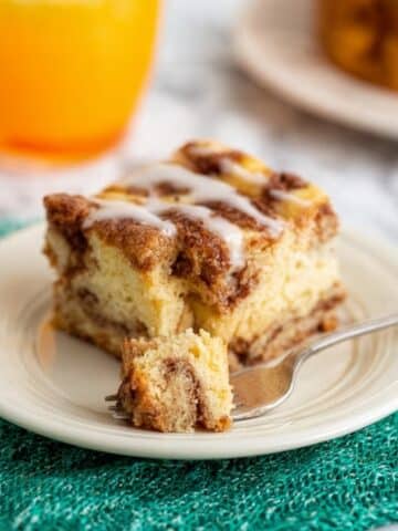 Cinnamon Bun Bread Pudding – An Easy Overnight Brunch Recipe