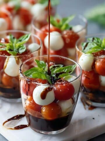 Mini Caprese Salad Cups Recipe