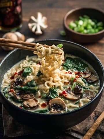 Creamy Vegan Mushroom Ramen Recipe