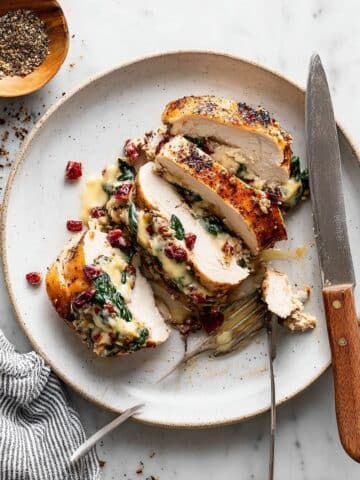 Cranberry Brie Stuffed Chicken Breasts Recipe