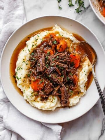 Braised Short Ribs with Red Wine and Herbs Recipe