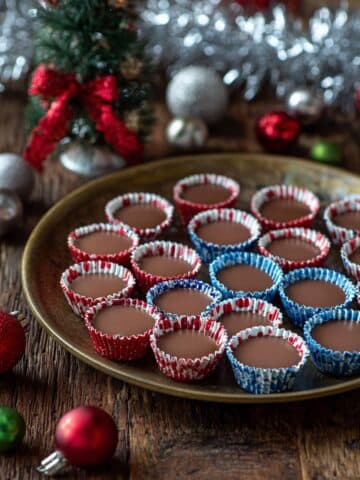 Creamy Ice Chocolate Pralines (Ischoklad) Recipe