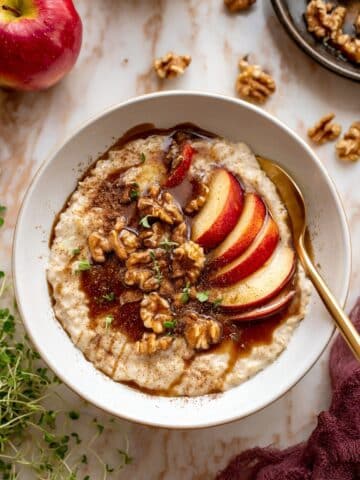 Apple Cinnamon Oatmeal Porridge Recipe
