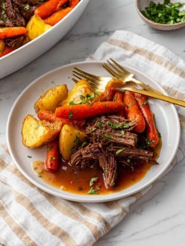 Easy Slow Cooker Pot Roast Recipe