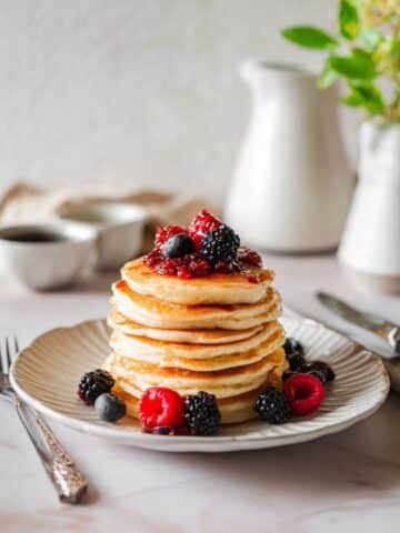 Fluffy Buttermilk Pancakes Recipe
