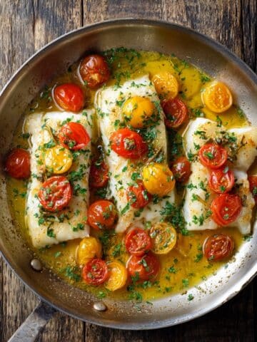 Pan-Seared Cod in White Wine Tomato Basil Sauce Recipe