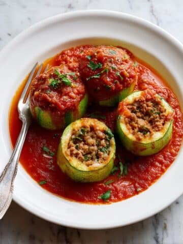 Kousa Mahshi: Middle Eastern Stuffed Zucchini with Meat and Rice in Tomato Sauce Recipe