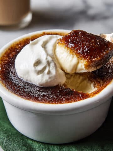 White Chocolate Matcha Crème Brûlée Recipe