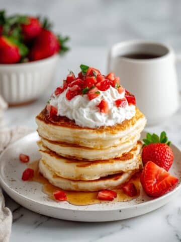 Strawberry Banana Fluffy Grain-Free Pancakes Recipe