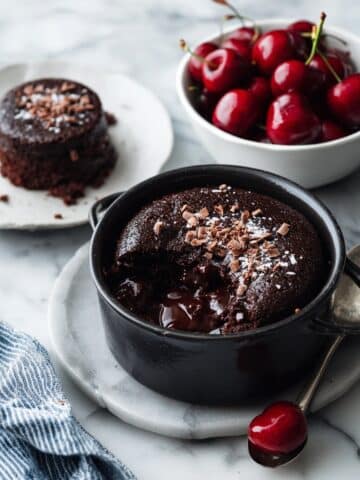 Slow Cooker Chocolate Cherry Self-Saucing Pudding Recipe