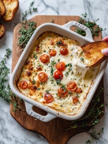 Roasted Garlic Bread Caprese Dip Recipe
