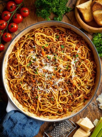 One Pot Pasta with Italian Sausage, Beef, and Cream Recipe