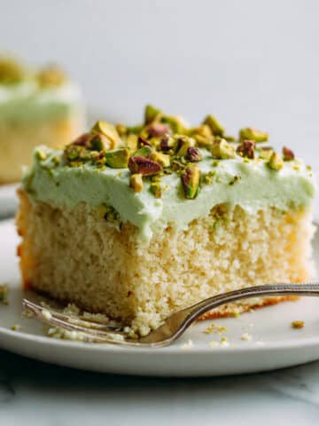 Pineapple Pistachio Cake Recipe
