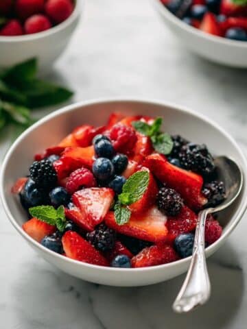 Fresh Berry Salad with Honey and Mint Recipe