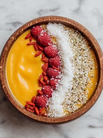 Goji Berry Smoothie Bowl Recipe