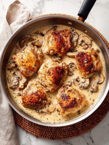 Keto Chicken Thighs with Mushrooms Sauce Recipe