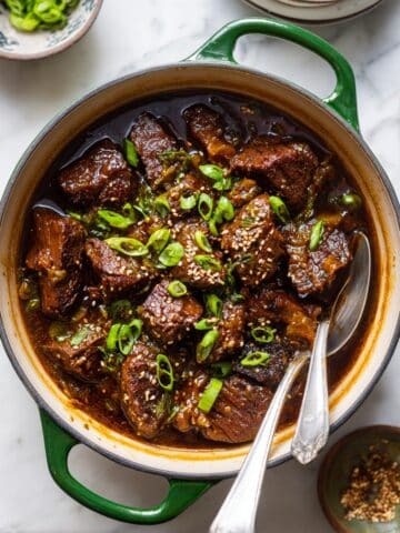 Easy Sesame Ginger Braised Chuck Roast Recipe