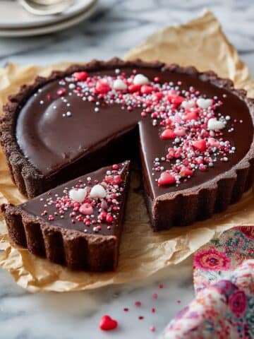 Gluten Free Chocolate Cake with Quinoa and Chocolate Ganache Frosting Recipe