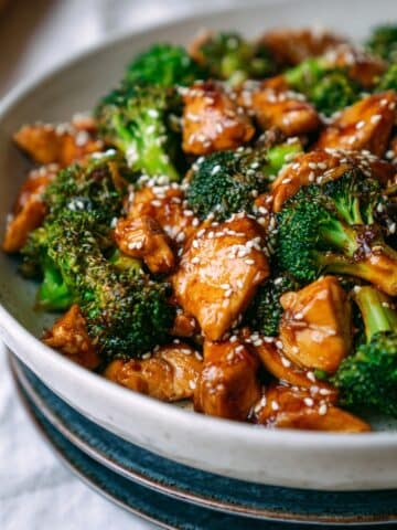 Keto Chicken and Broccoli Stir Fry Recipe