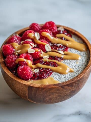 Peanut Butter and Jelly Overnight Oats Recipe
