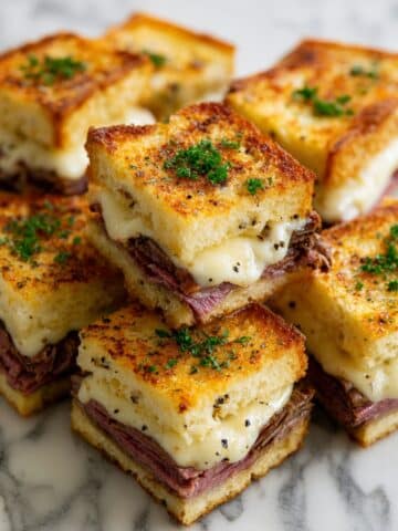Roast Beef Sliders with Caramelized Onions and Maple-Worcestershire Glaze Recipe